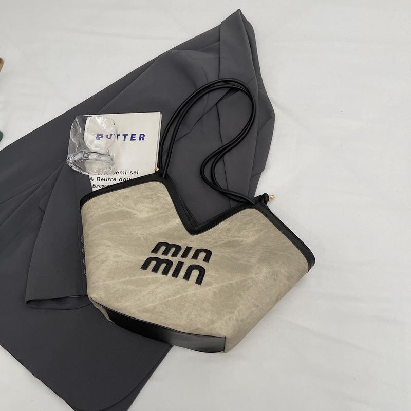 Niche Design Bag Women's Large-capacity New Versatile Shoulder Bag Leisure Student Class Tote Bag