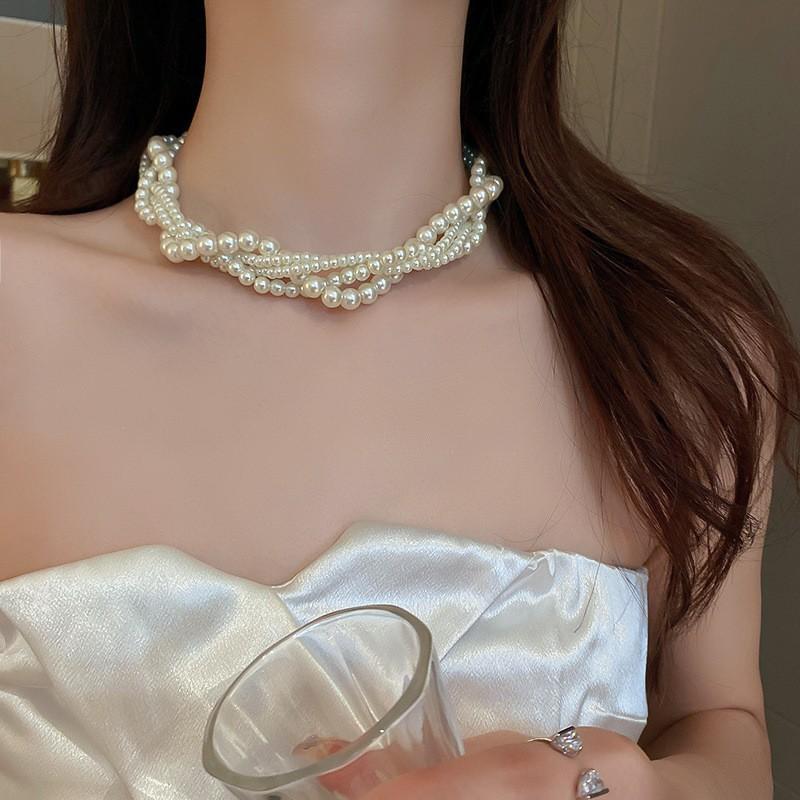 French Light Luxury Diamond-encrusted Artificial Pearl Necklace Retro Court Style Collarbone Chain Niche High-end Jewelry Women