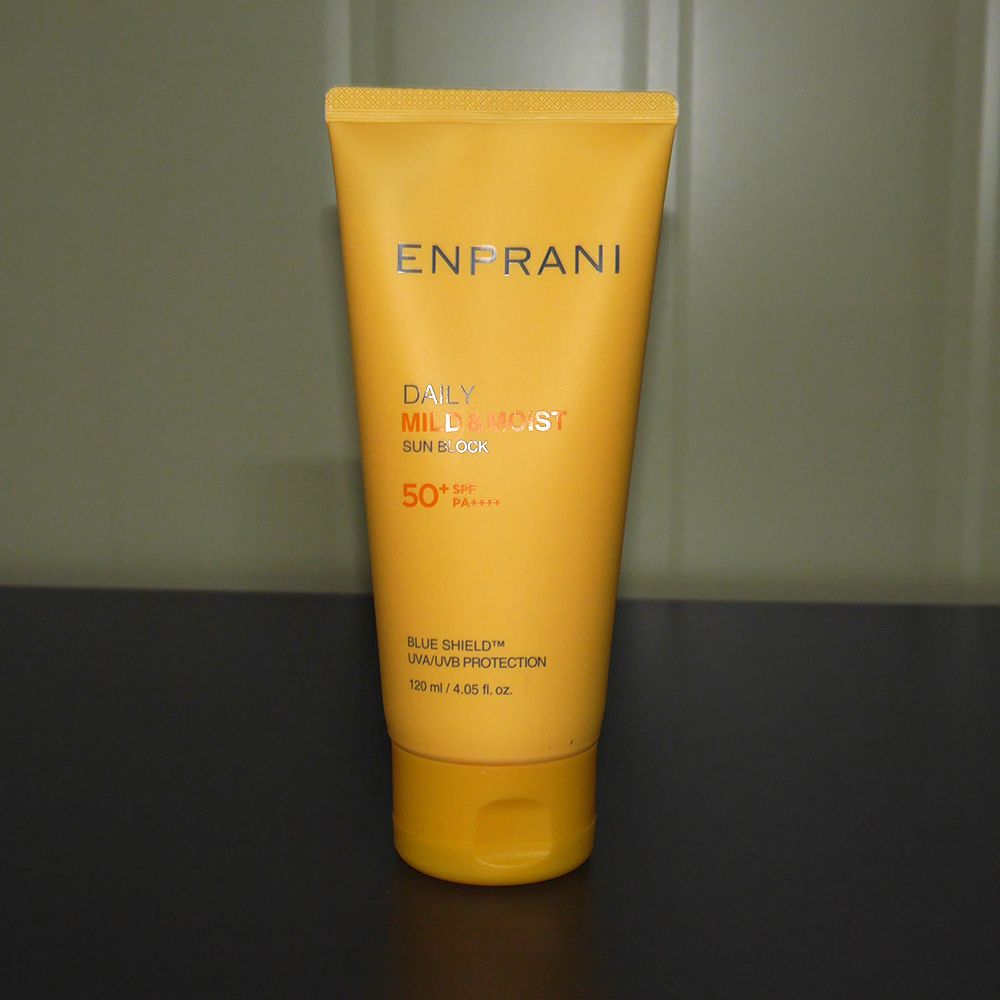 Daily YUIXOKNR Sunblock UV Protection Face & Body 120ml