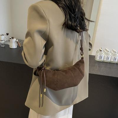 Retro New Bag Messenger Bag Shoulder Bag Student Large Capacity Simple Casual Bag Beautiful Dumpling Bag