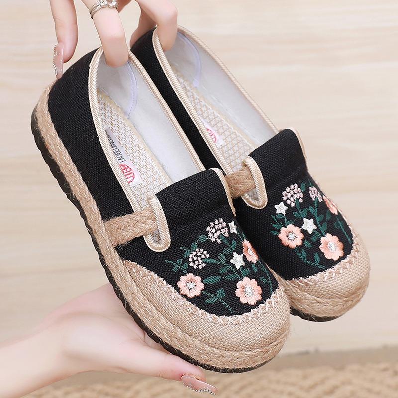 Cloth shoes women's summer flat-soled embroidered shoes casual elderly single shoes breathable soft-soled comfortable mother shoes