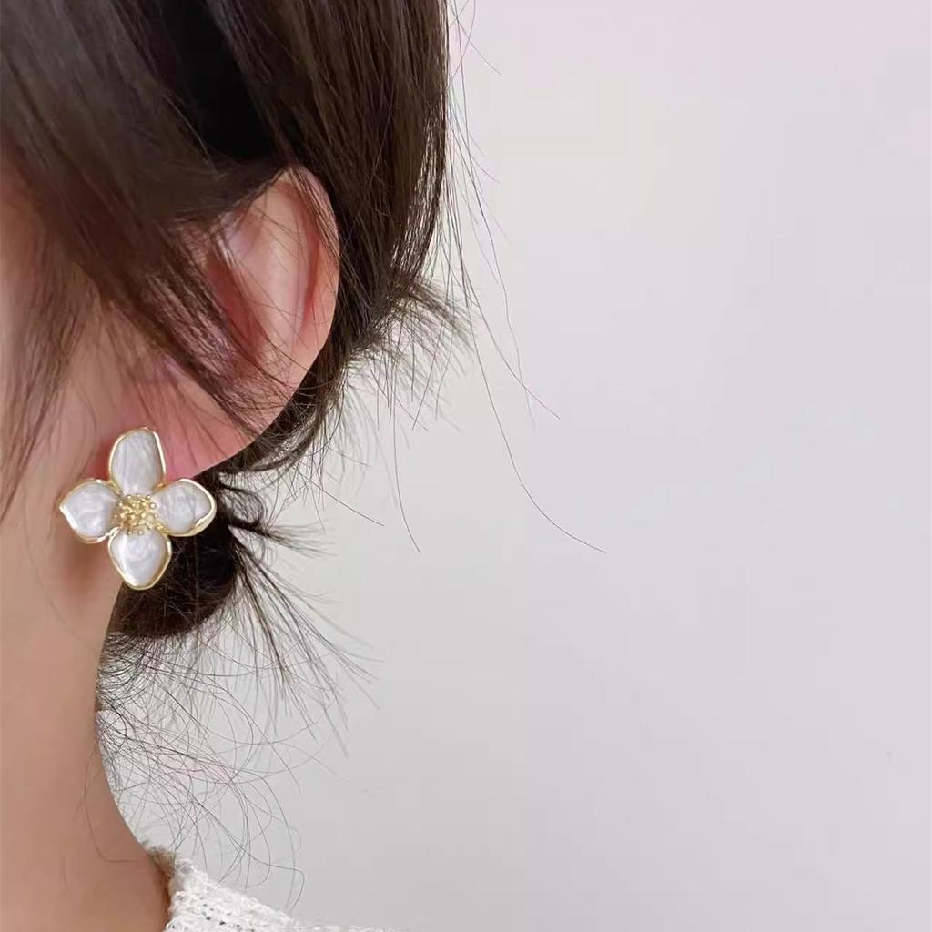 1 Pair Flower Stud Earrings For Women Girl French Vintage Fashion Wedding Romantic Ear Jewelry Gifts