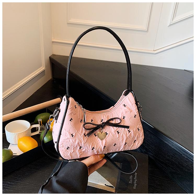 

Сумка кроссбоди женская сумка новая мода нишевый дизайн летняя универсальная на одно плечо подмышку сумка-пельмень чёрный