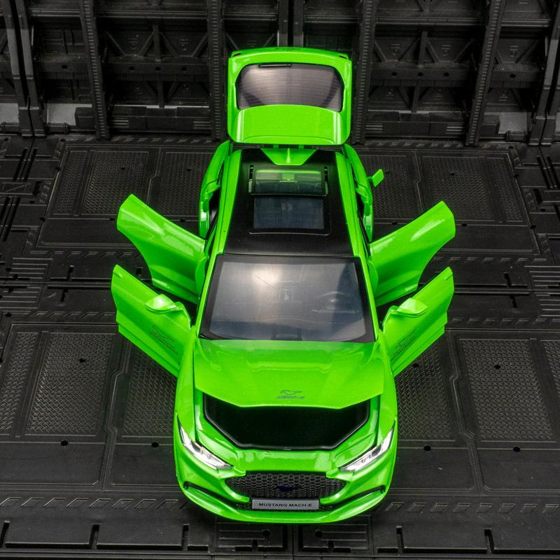 

Моделирование 1:24 предмета специальной электрической лошади из сплава, внедорожные модели, украшения, шесть детских игрушек с открытыми дверцами зелёный