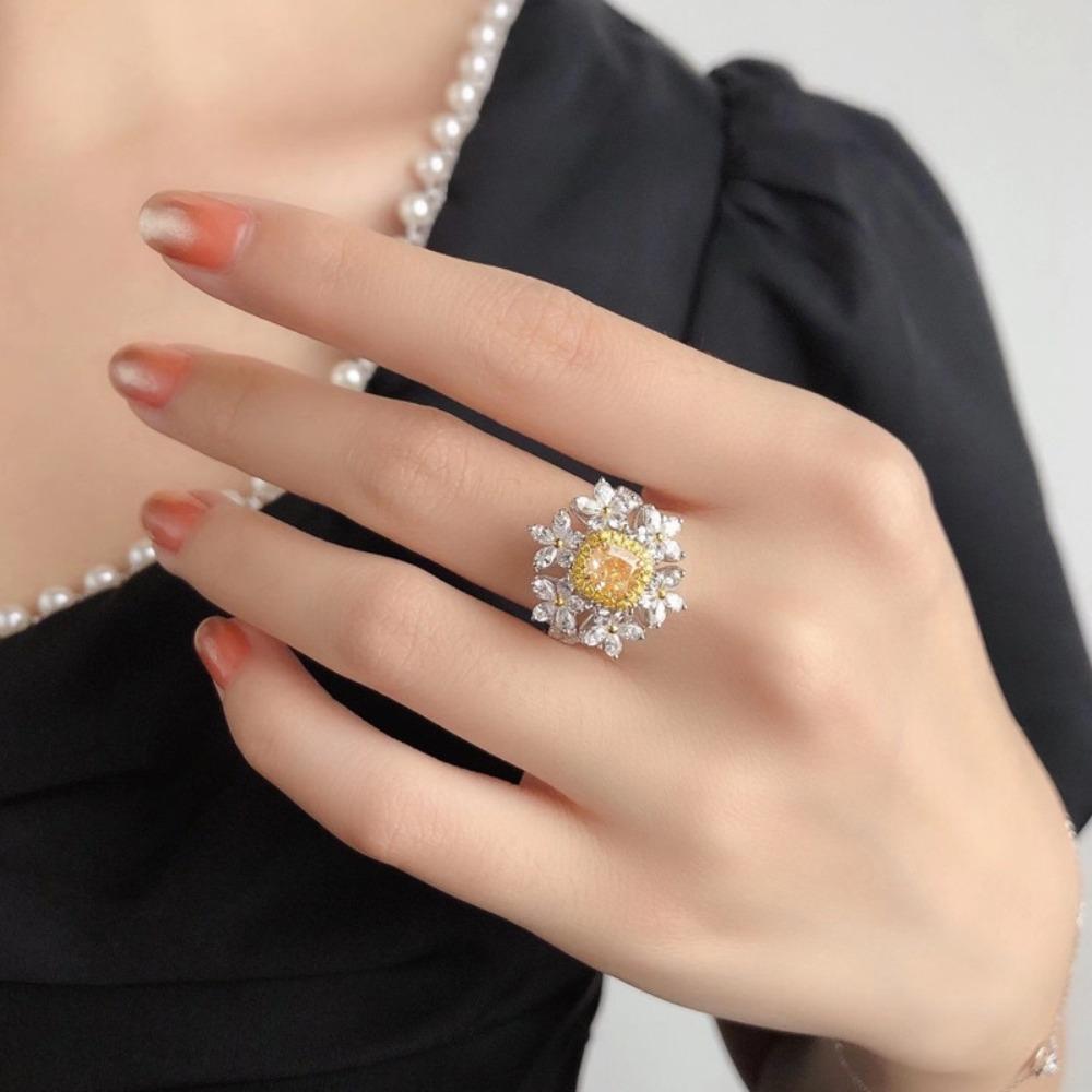 Fashion Women Rings Simulated Yellow Diamond Six Flower Cubic Zirconia Wedding Band Luxury Carat Style