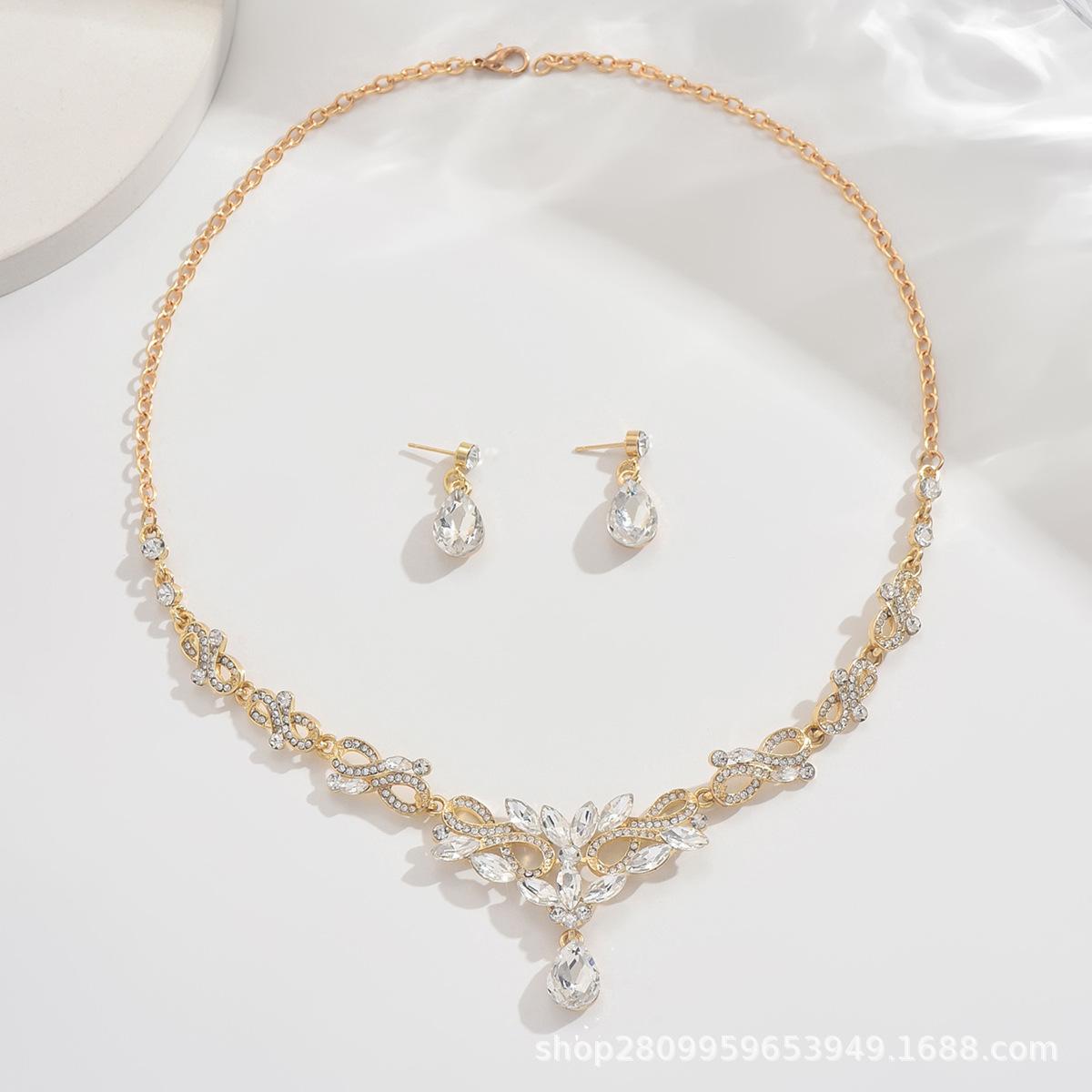 

Набор свадебных аксессуаров высокого класса с кристаллами и бриллиантами, ювелирные изделия, сверкающее колье, серьги