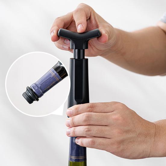Vacuum Wine Saver Pump with 4 Stoppers Reusable Bottle Sealer Wine Preserver System