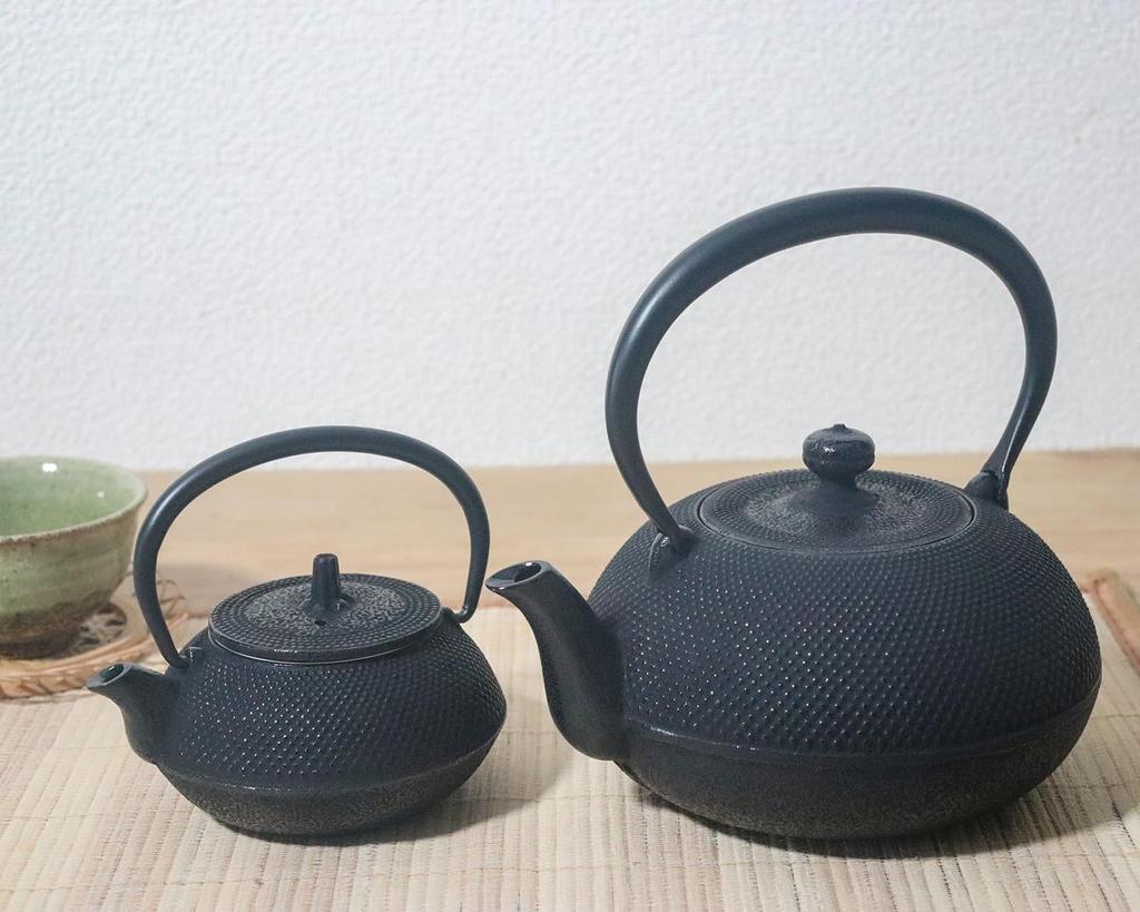 Nanbu Iron Teapot and Teapot Set Teapot Teapot Gift (Iron 1.2L, 0.3L)