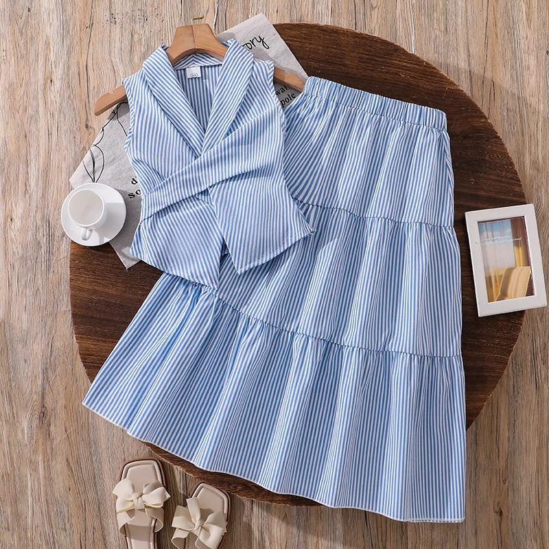 Girls  Casual Outfit - Summer Children s Fashionable Shirt and Skirt Set 130cm=8Y небесно-голубой