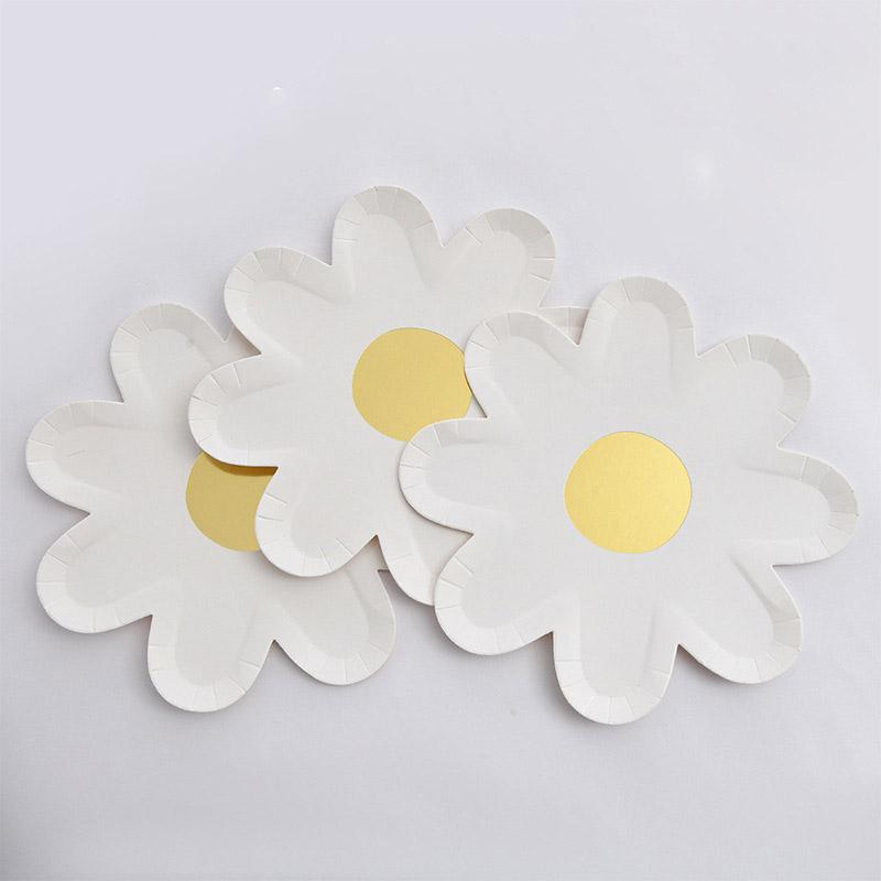 10pcs Daisy Picnic Paper Plate Tableware White Daisies Flowers Plates for Summer Daisy Flower Theme Kids Birthday Party Decor
