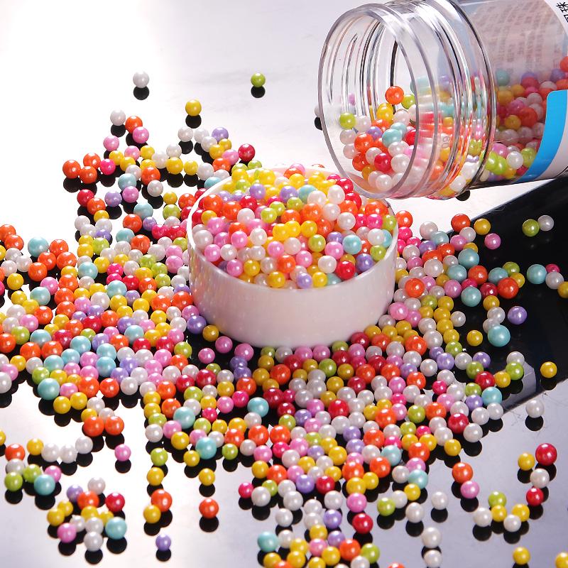 Quick Cake Decor: Gold Sugar Pearls & Lustre Dust with Birthday Theme Insert Cards