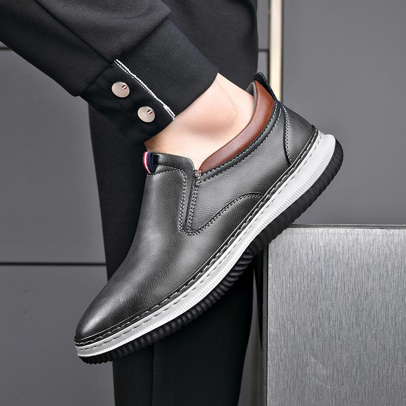 FashionCow Leather Fashion Casual New Designer Shoes for Men Spring Autumn Sports Platform Loafers Male Solid Color Driving Shoes Men