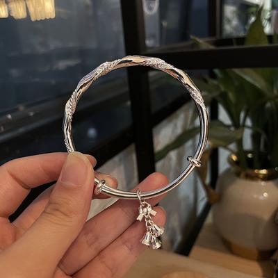 Pulseira de sino de vento com laço de transmissão ao vivo Sra.. Pulseira de prata coreana Dream Fried Dough Twists Push Pull Bracelet
