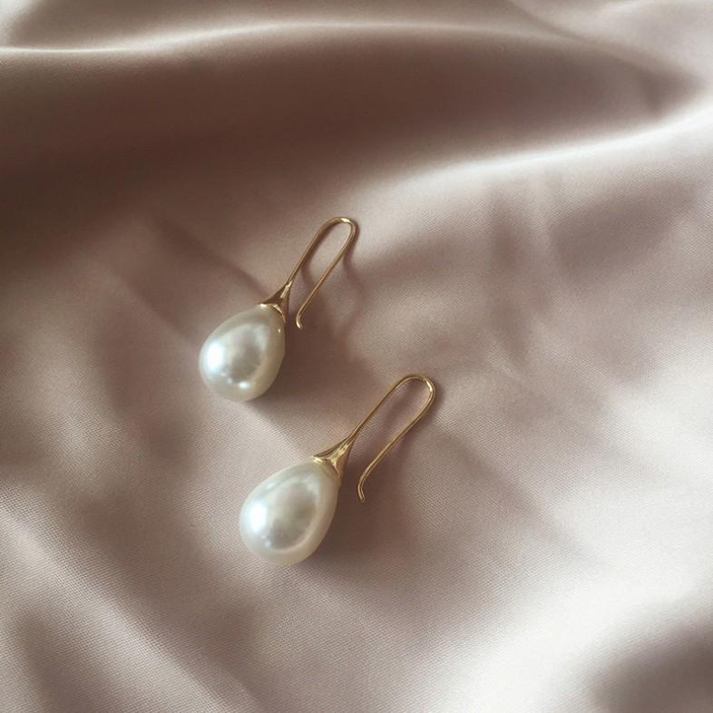 Korean Style Fashion Water Drop Pearl Stud Earrings