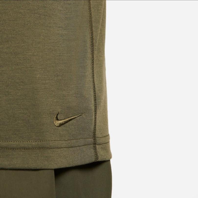 Nike Logo Crew Neck Pullover Long Sleeve T-Shirt Men Tops Green DO9270-325