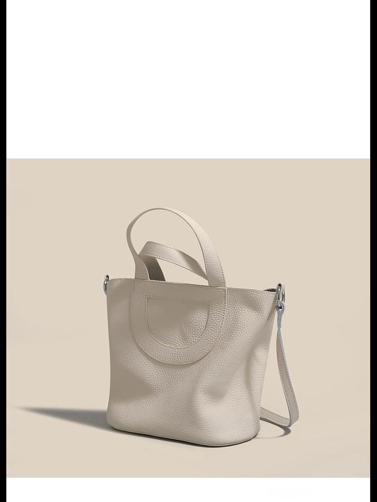 2023 Genuine Leather Pig Nose Bucket Bag - Handheld, Shoulder, Messenger, Large Capacity