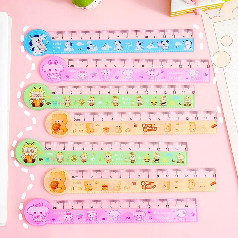 15cm Transparent Cartoon Ruler with Wavy Edge - Cute Plastic Drawing Scale for Students