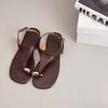 Cowhide version~ retro flat-bottomed metal sleeve toe buckle with sandals women's 2025 summer new pinch foot cool slippers