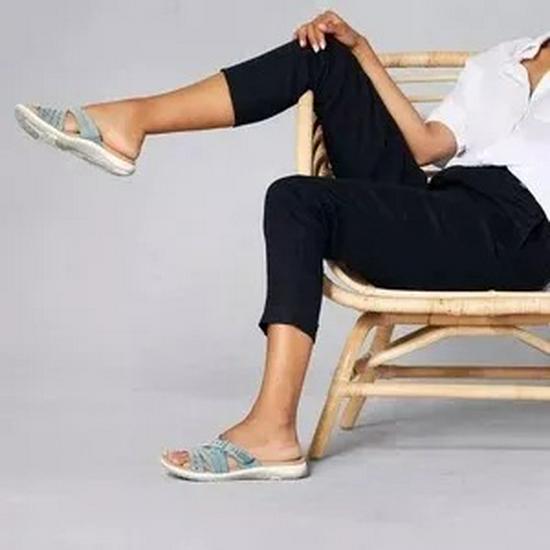 2021 Plus Size Women's Thick-Soled Carved Sandals & Slippers