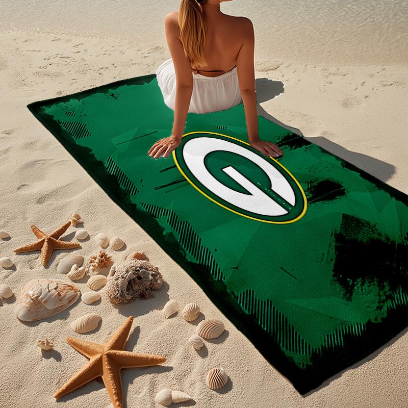 Green Bay Packers Gear Microfiber Beach Towel, Lightweight And Quick-Dry, for Summer Travel, Beach Essential, Swimming Pool