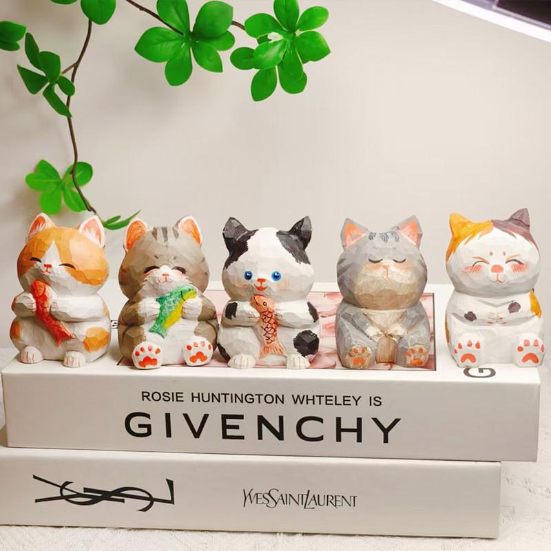 Wooden Lucky Cat Craft Decor With Cute Design For Home Office And Car Interior