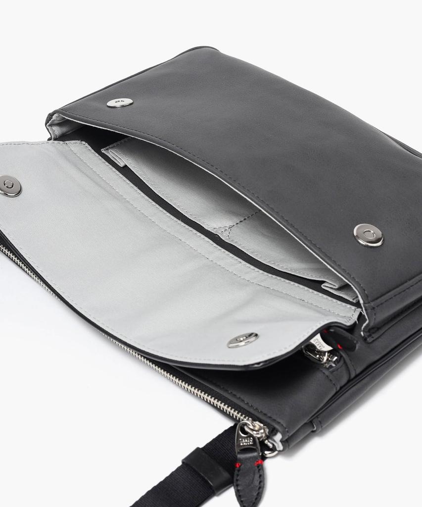 Shoulder Bag Takeokikuchi Cima Black [Takeokikuchi] Men's