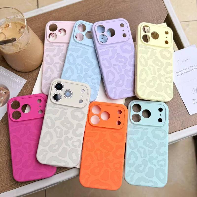 New Embossed Leopard Print Silicone Phone Case for IPhone 17 Pro Max 16 Pro Max 15 Pro Max 14, Precise Cutout Camera Protection Shockproof Soft Cover