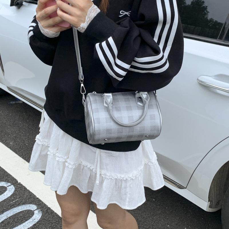 High-end niche bag women's new fashion plaid messenger bag portable pillow bag