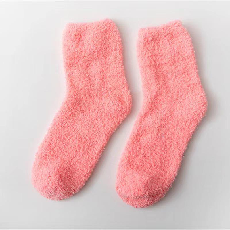Women's Candy Color Coral Velvet Mid-Calf Socks - Thick, Warm, and Cozy for Autumn and Winter