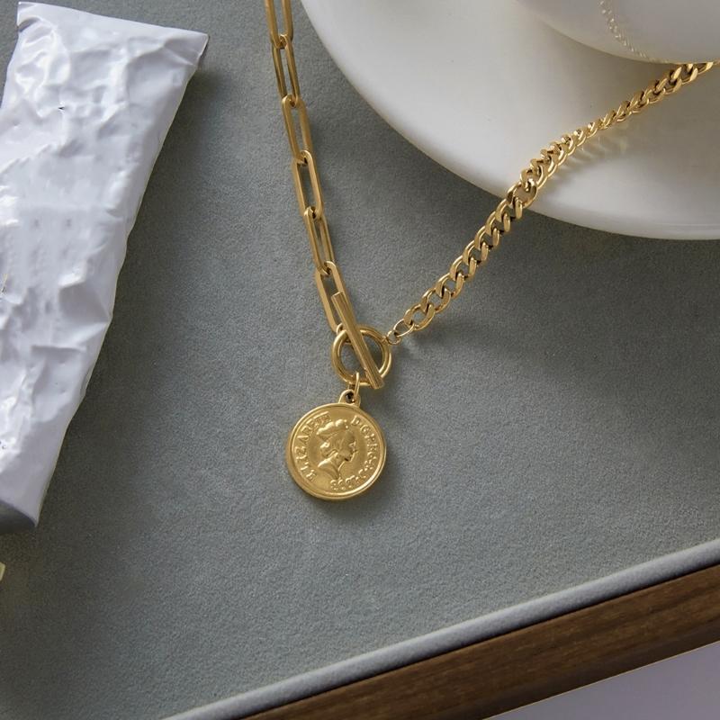 Classical Portrait Coin Pendant Necklace Stainless Steel For Versatile Everyday Wear And Special Occasions Gift