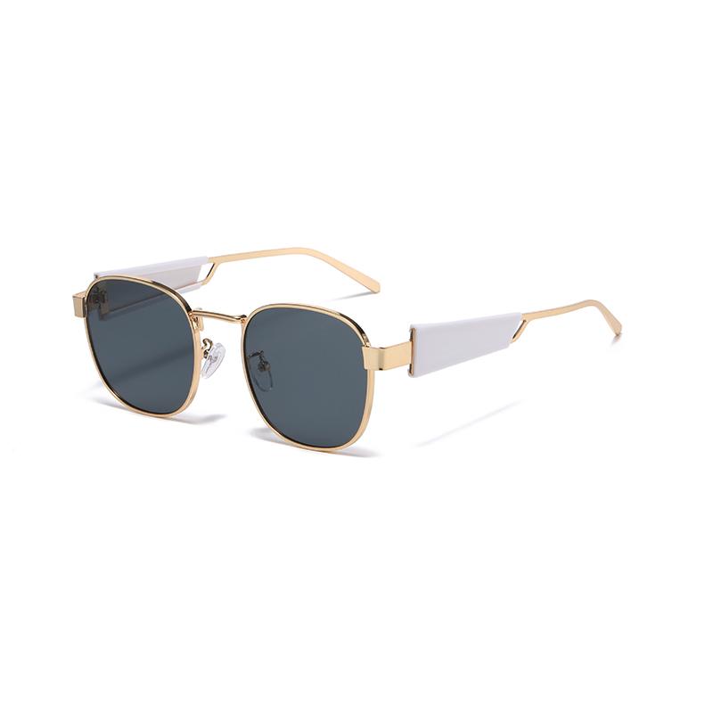 

New Vintage Square-framed Sunglasses - Trendy Men s And Women s Sunglasses Street Photography Style Mirror Surface 2420 білий