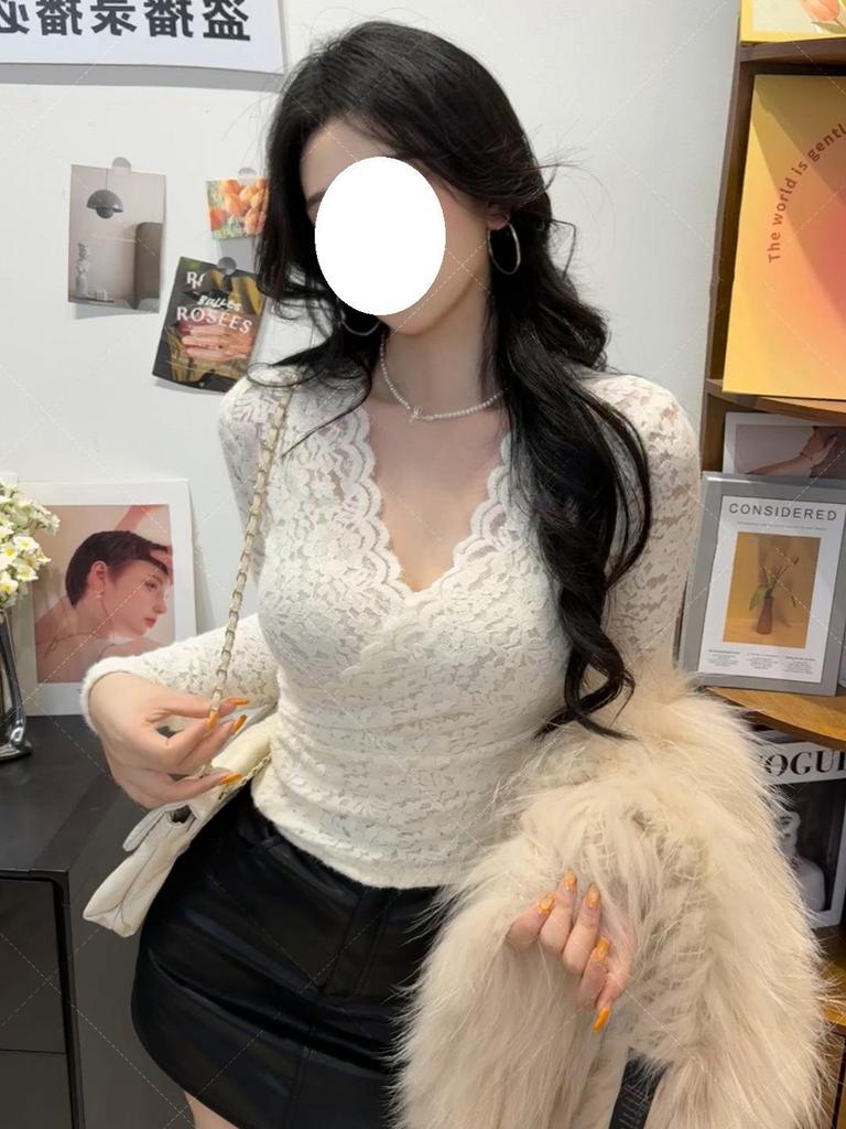 Elegantes schwarzes Spitzen-V-Ausschnitt-Oberteil für Damen - Schlankmachend Herbst/Winter Langarm