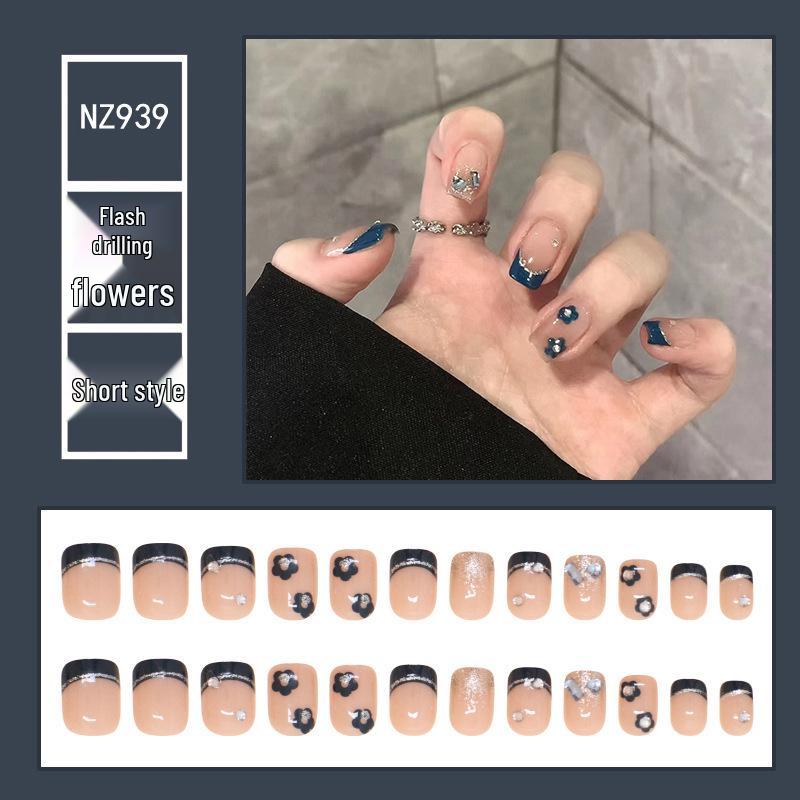 

Blue Edge French Short 3D Diamond Flower Glitter Press-On Nail Patches