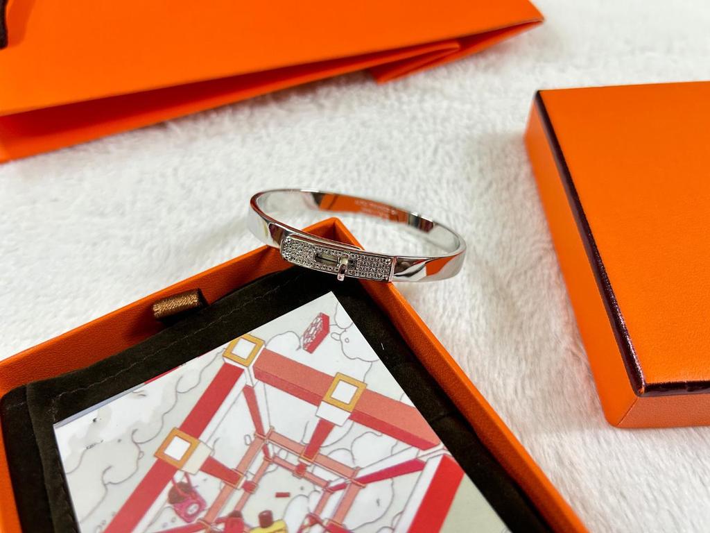 Kelly Pig Nose Full Diamond Women's Bracelet - V Gold Rose Gold, Light Luxury Fashion