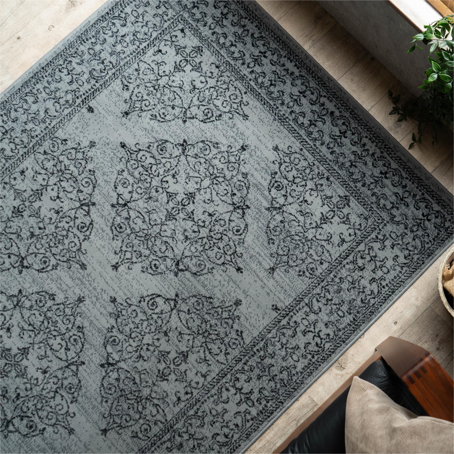 

Саян Саян Орнамент Ковер Odin 200x200 2 Татами Серый Wilton Woven
