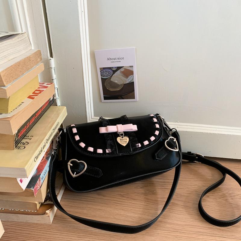 Niche Design Bag Women's New Summer Versatile Messenger Bag Shoulder Armpit Bag