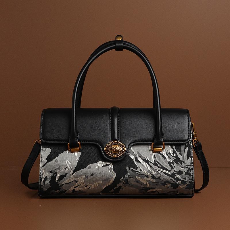 

Новая сумка Кембридж в китайском стиле 2024: Трендовая нишевая модная сумка 28x11x16 cm чёрный