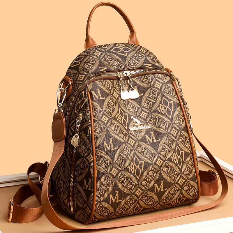 Moderní tištěný batoh pro ženy Nový módní ležérní cestovní batoh Multifunkční batoh