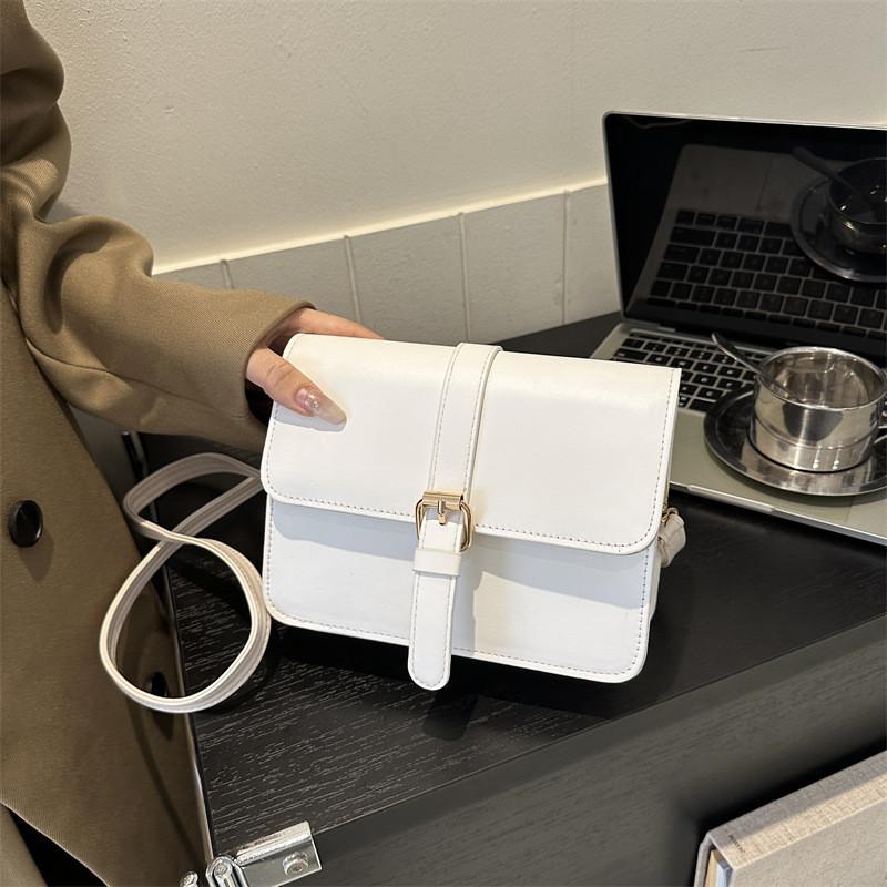 Trendy Street Style Pu Leather Crossbody Bag For Women With Magnetic Buckle