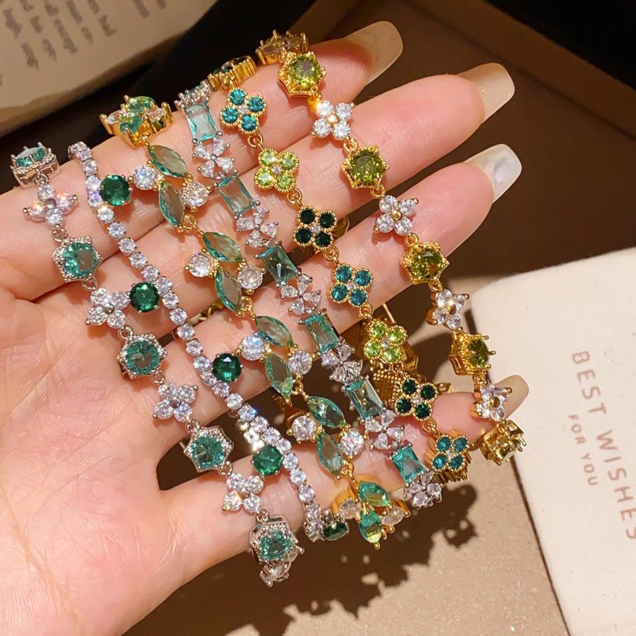 Emerald Fire Zircon Oval Bracelet: Summer Fresh, Versatile, Light Luxury Hand Jewelry