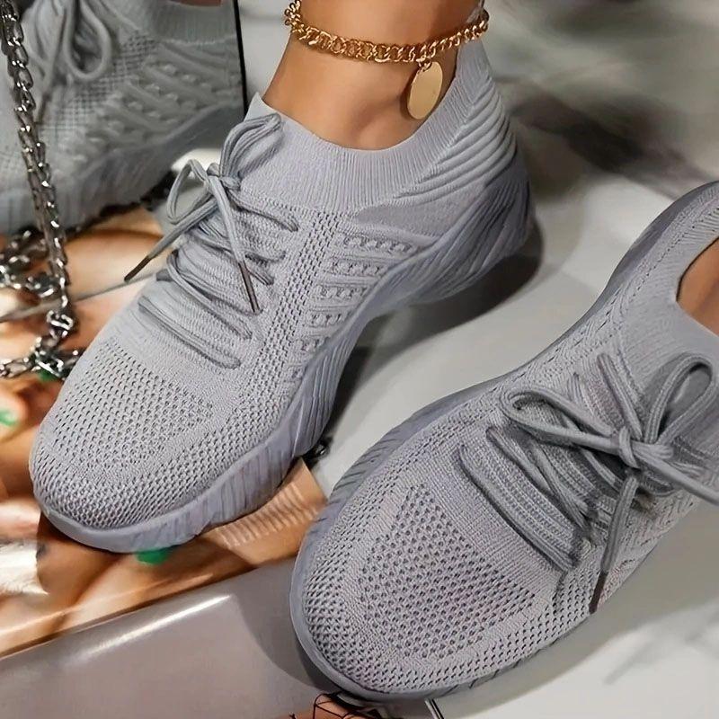 Women's Sports Shoes Breathable and Comfortable Walking Shoes Breathable Lace Up Running Trend Casual Tennis New Women's Shoes
