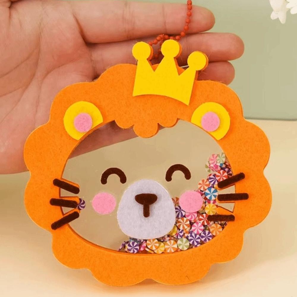 

Cartoon Non Woven Craft Kit Easy to Paste Handmade Craft Kits Cute DIY Shaker Pendant Kid Gifts Lion