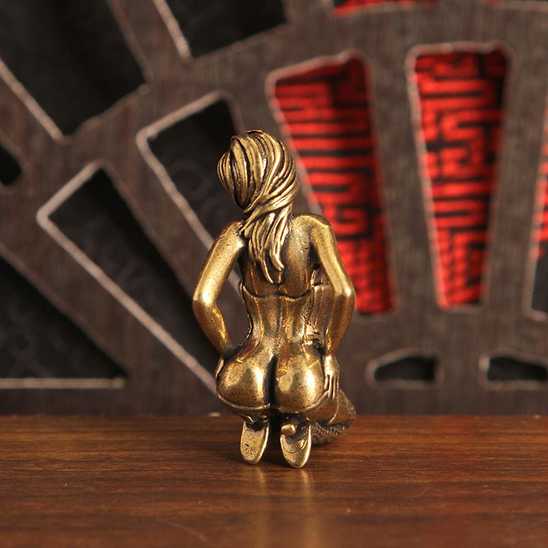 Kneeling Nude Lady Statue Kneeling Women Figurines Nude Brass Ornament For Home Bookshelf Bedroom Decor