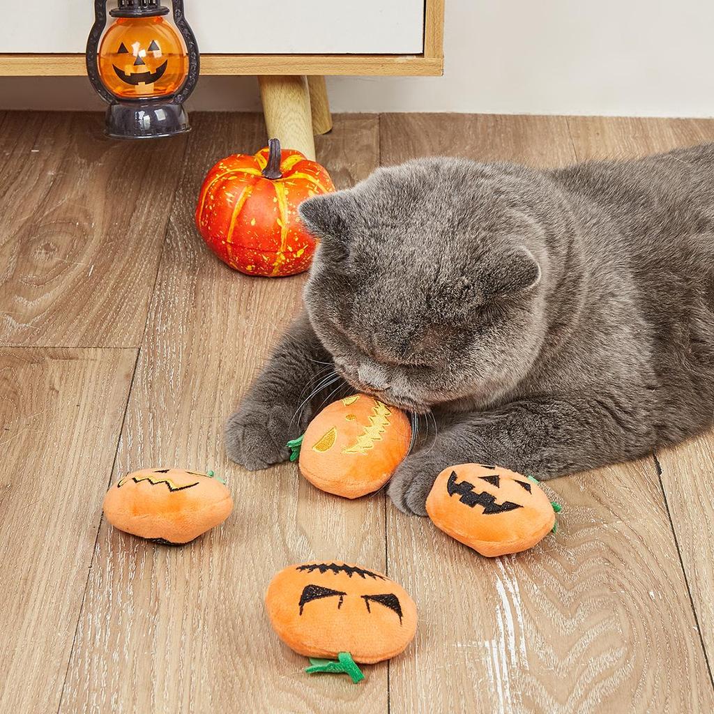 Large Bite-Resistant Pumpkin Ghost Face Halloween Cat Toy with Squeaker.