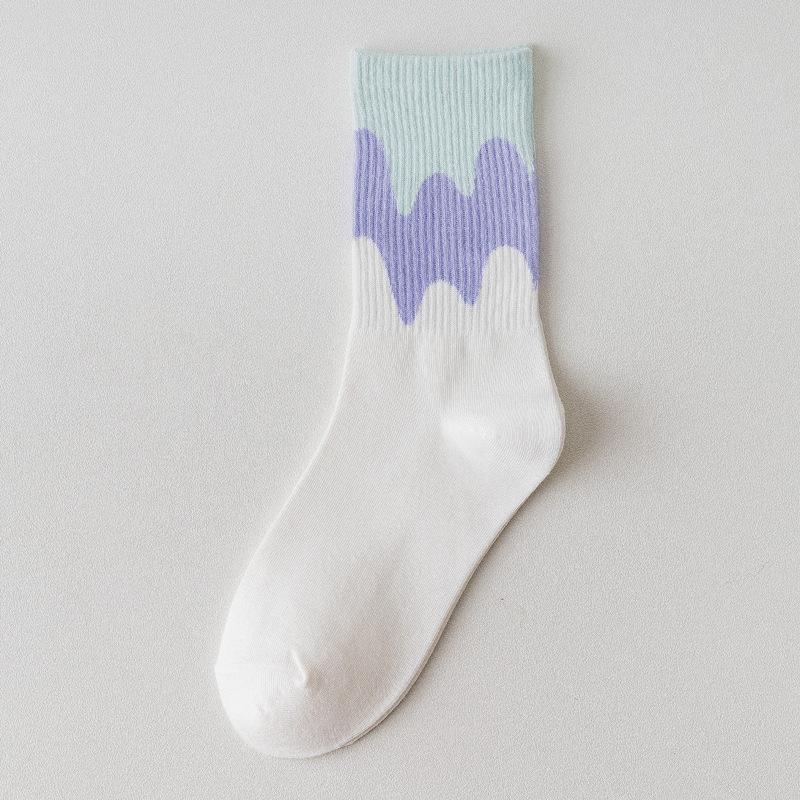 Women's Spring and Autumn Style Pure Cotton Mid-calf Socks, Gradient Color Letter Sports Socks, Long Socks