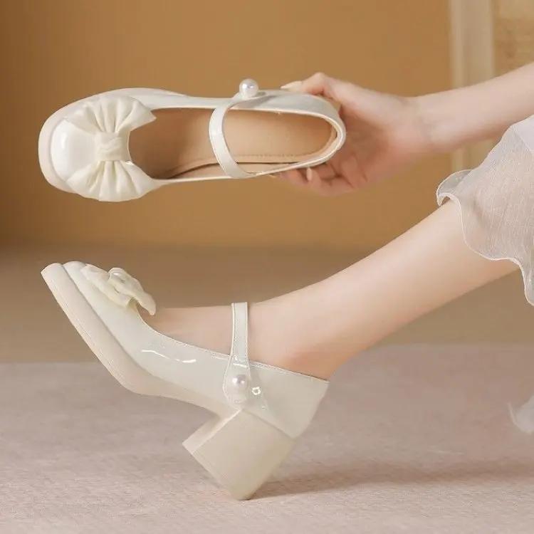 

Мода 2024 года, новые элегантные женские туфли с круглым носком и толстым каблуком, с бантом и жемчужным украшением, модные туфли на высоком каблуке для банкета и вечеринки, женские туфли 40 бежевый