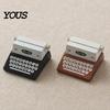 Place Card Holder Retro Wooden Typewriter Memo Clip, Vintage Desk Holder, Rustic Office Decor Decorative Message Photo Picture Stand for Home