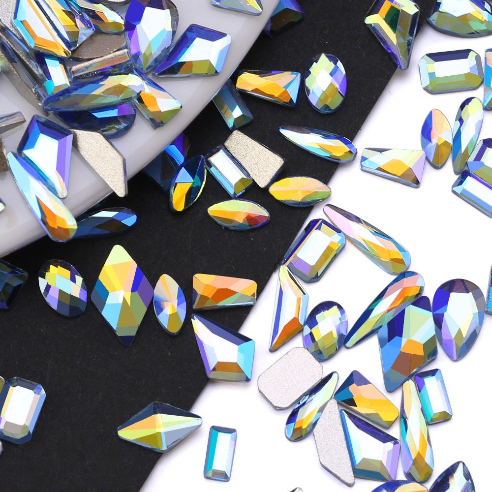 Blauer Sternenhimmel Symphonie Flachboden Speziell geformter Diamant Hellblau Ab Farbe Eiswürfel Wassertropfen Pfeil Diamant Goldener Boden Nagel Diamant