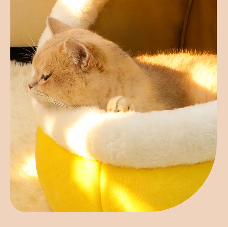 Four Seasons Universal Semi-enclosed Cute Pet Bed for Cats and Small Dogs - Winter Warmth