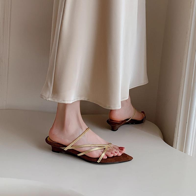 Two sandals with Roman style French vacation pointed golden strap wedge heel shoes women wear cool slippers summer